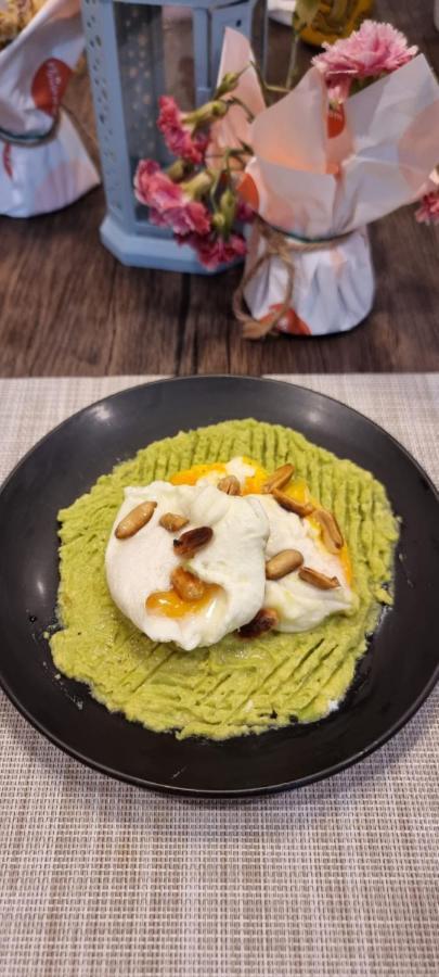Homey Stay And Cafe By Hematoa Bangkok Esterno foto