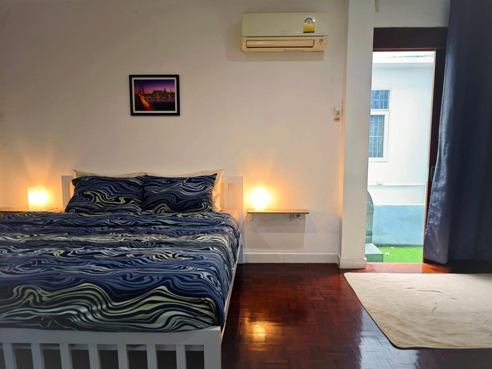 Homey Stay And Cafe By Hematoa Bangkok Esterno foto